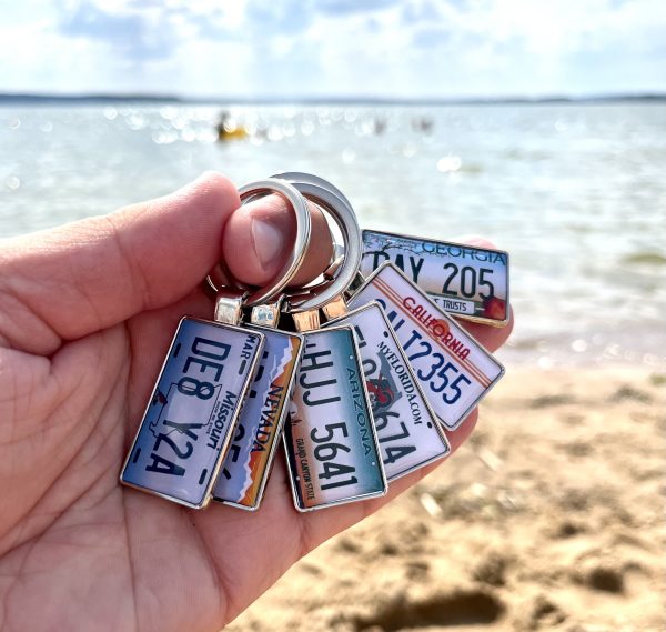 Saskatchewan License Plate Keychain - Image 8