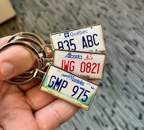 Ontario License Plate Keychain - Image 3