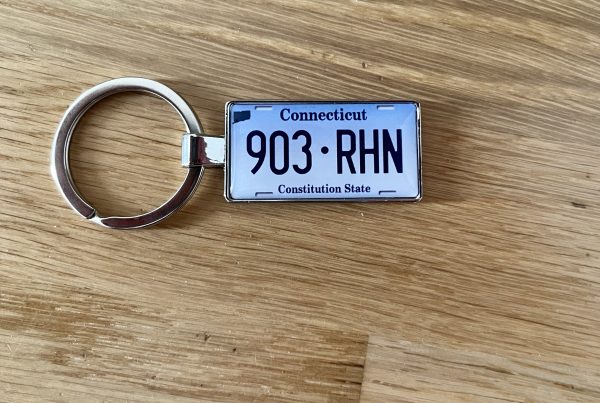 Connecticut License Plate Keychain - Image 2
