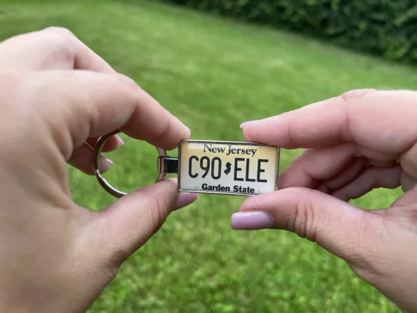 New Jersey License Plate Keychain - Image 6