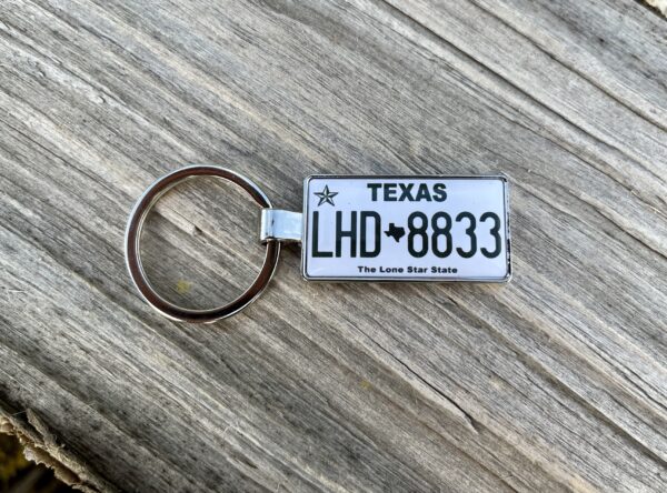 Texas License Plate Keychain - Image 9