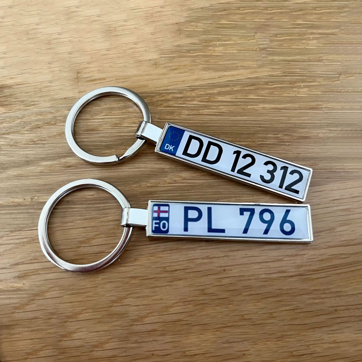 denmark-iceland-number-plate-keyring