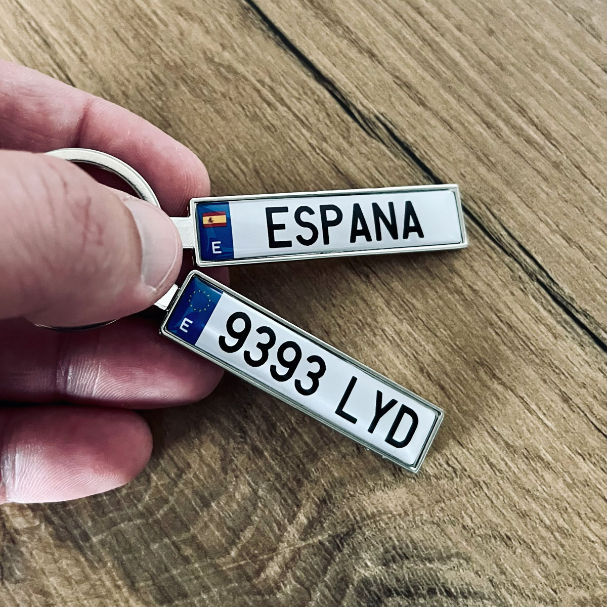 Spain number plate keyring