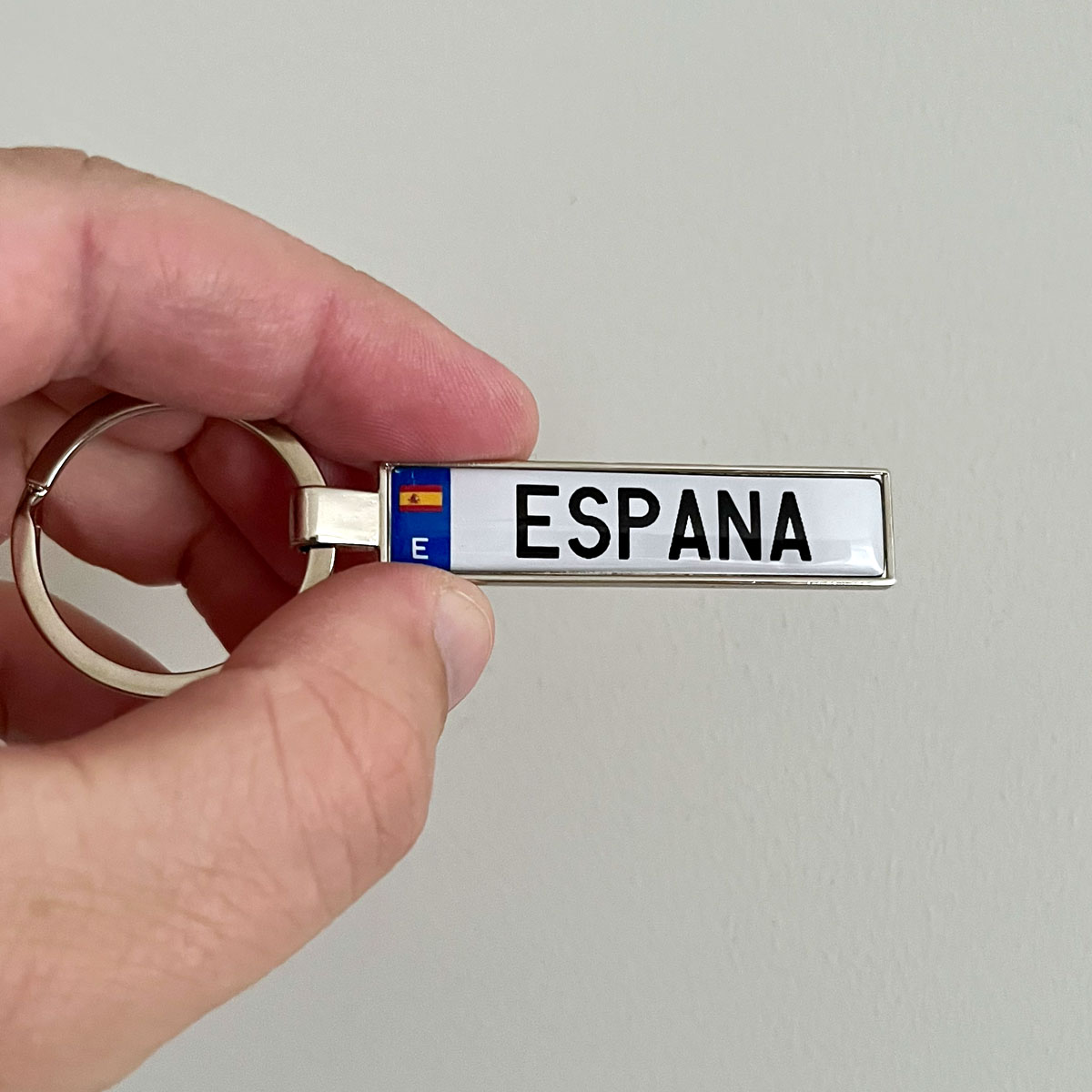 Spain Number Plate Keyring - Image 2